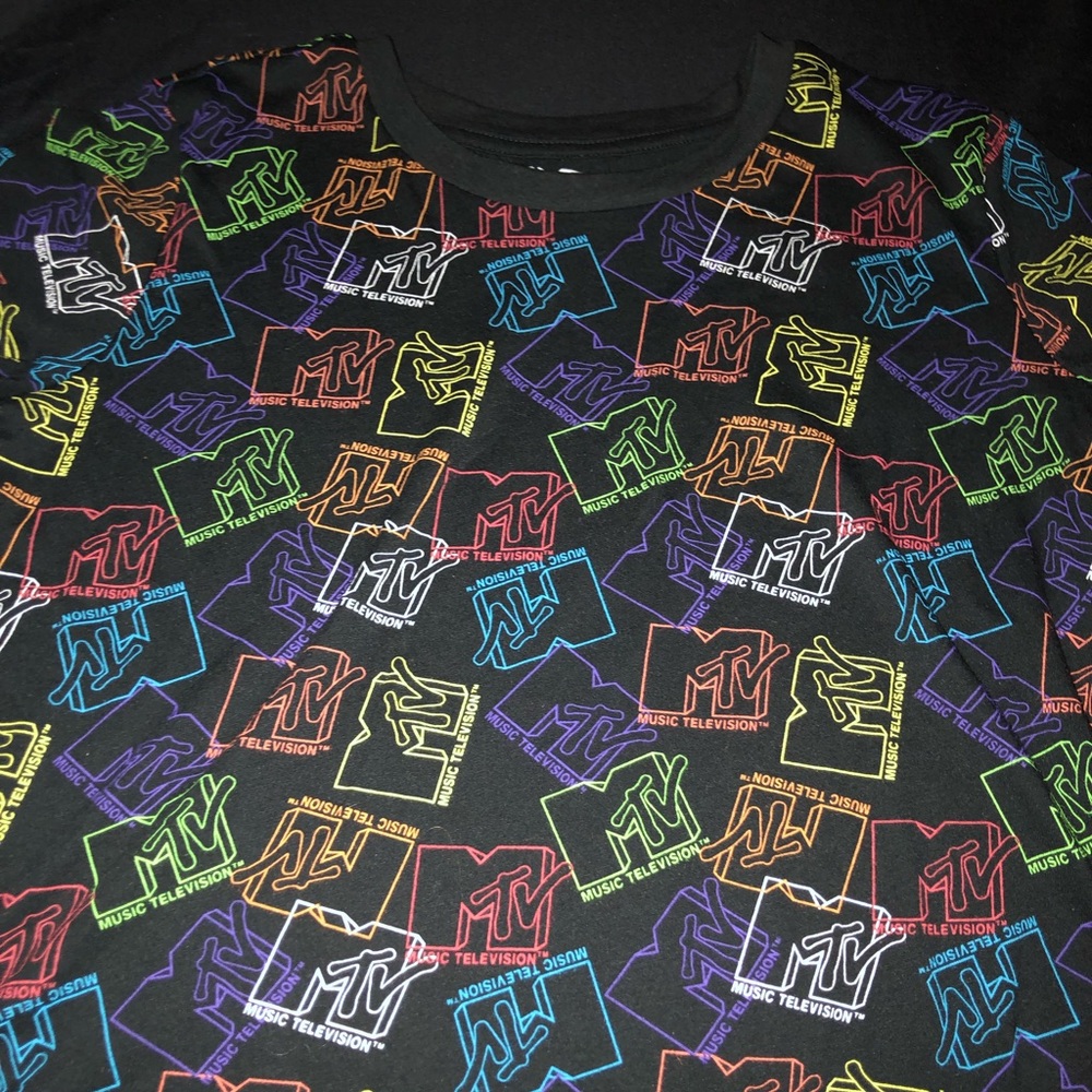 MTV crop top